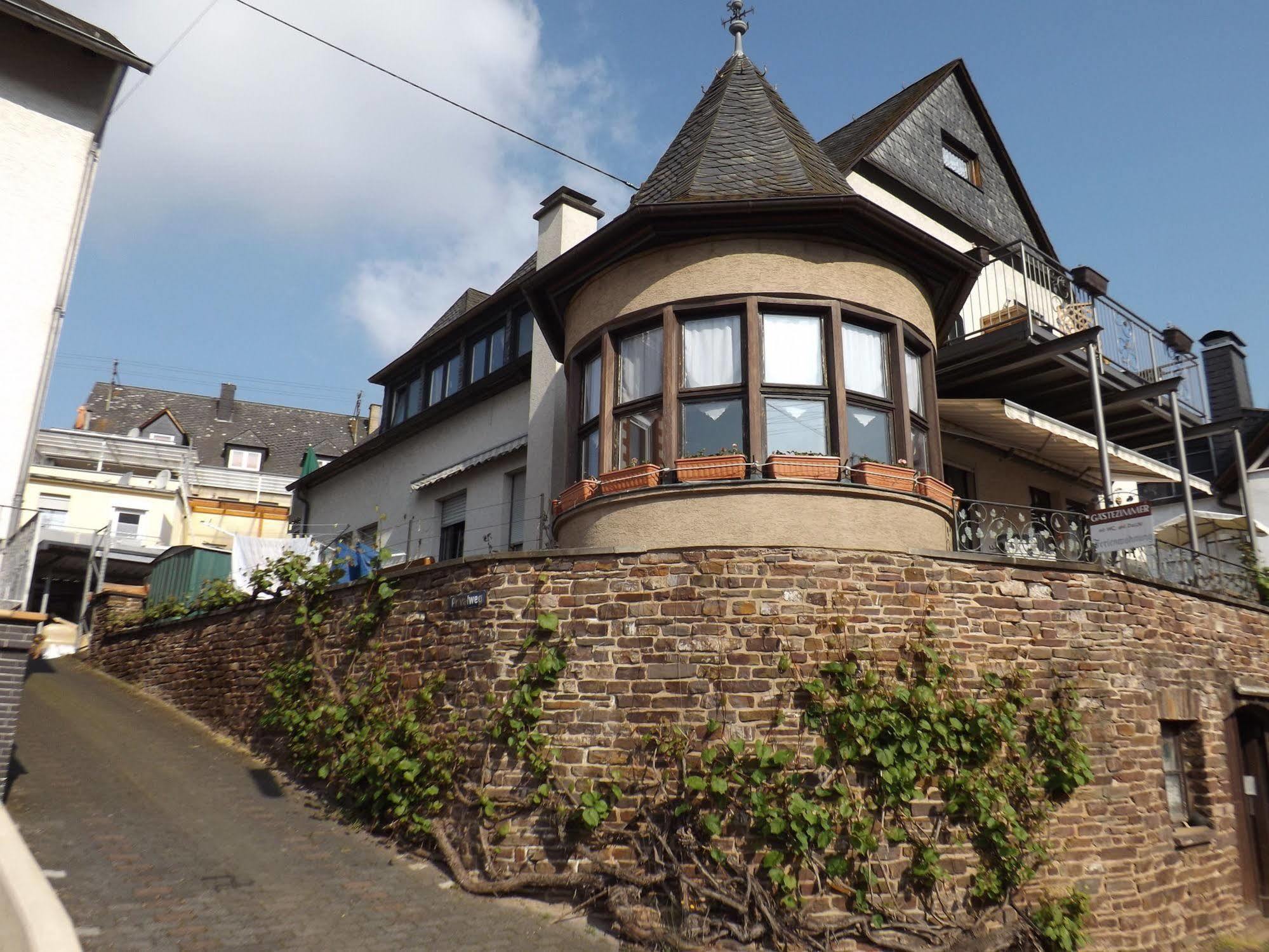 B&B Pension Winzerhaus Zell-Mosel Exterior foto